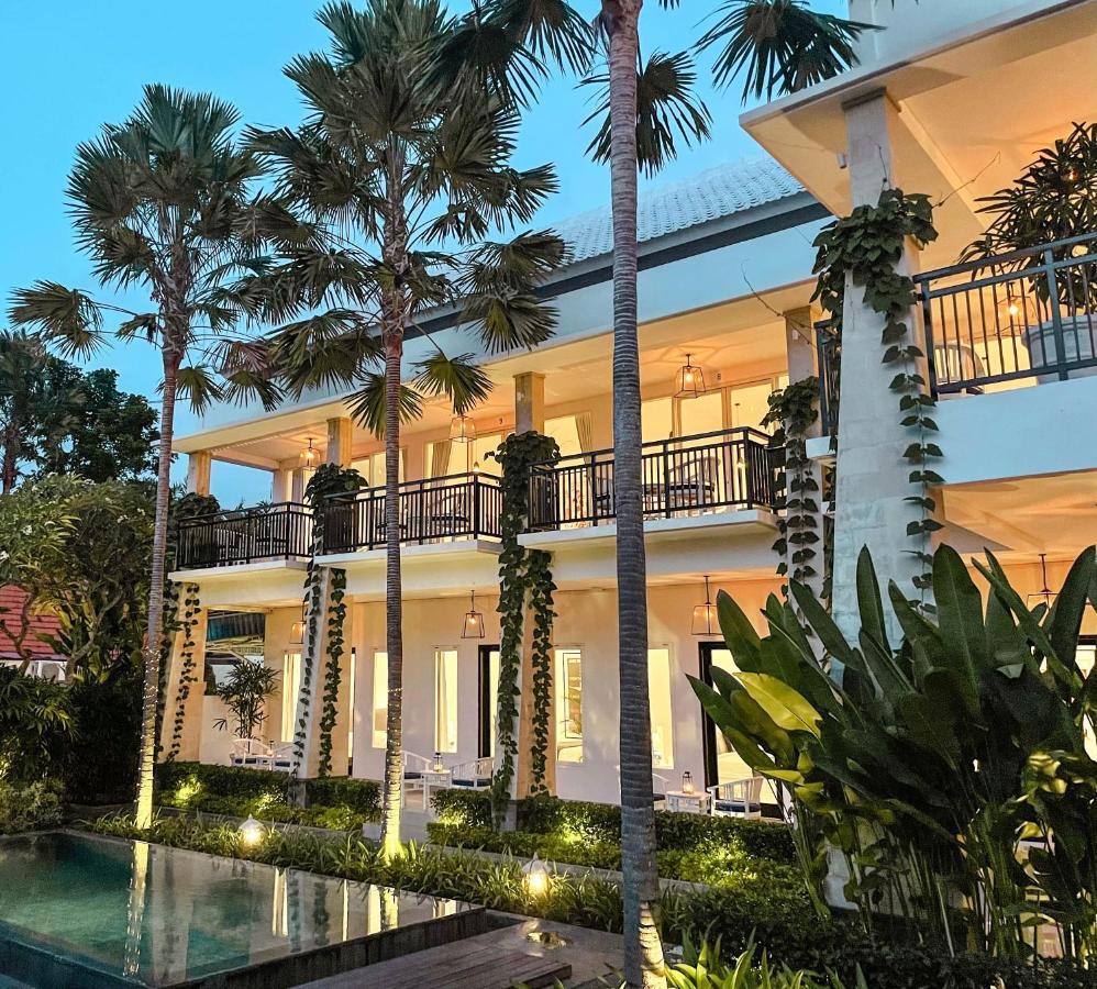The London Residences Boutique Hotel Canggu Exteriör bild