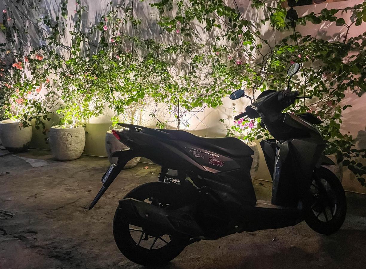 The London Residences Boutique Hotel Canggu Exteriör bild